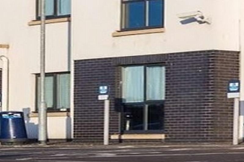 Travelodge Эр Экстерьер фото