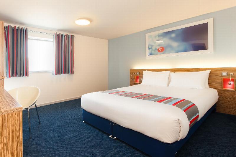 Travelodge Эр Экстерьер фото