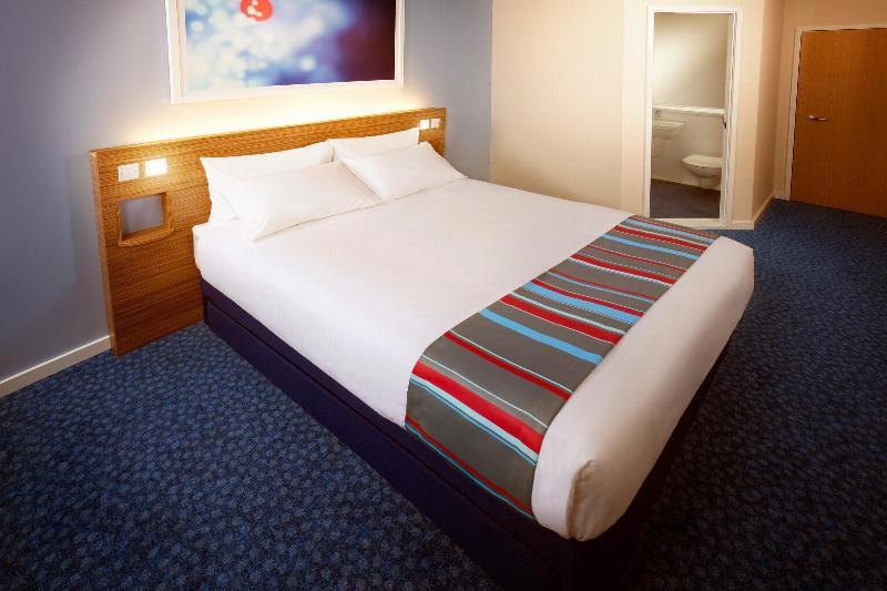 Travelodge Эр Экстерьер фото